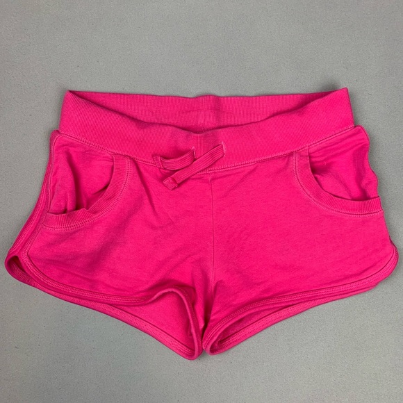 H&M Pants - H&M shorts H&M Pants - H&M shorts